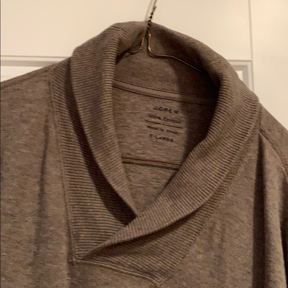 Sweater - Picture 3 of 3